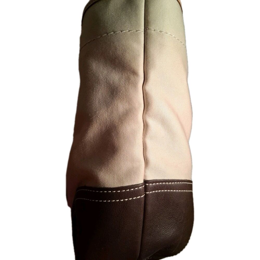 Authentic Coach Handbag, Canvas And Leather, Beige, Shoulder Bag. - Picture 4 of 16